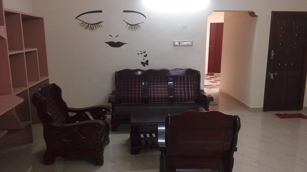 Sabri Guest House Tiruvannamalai Exterior photo