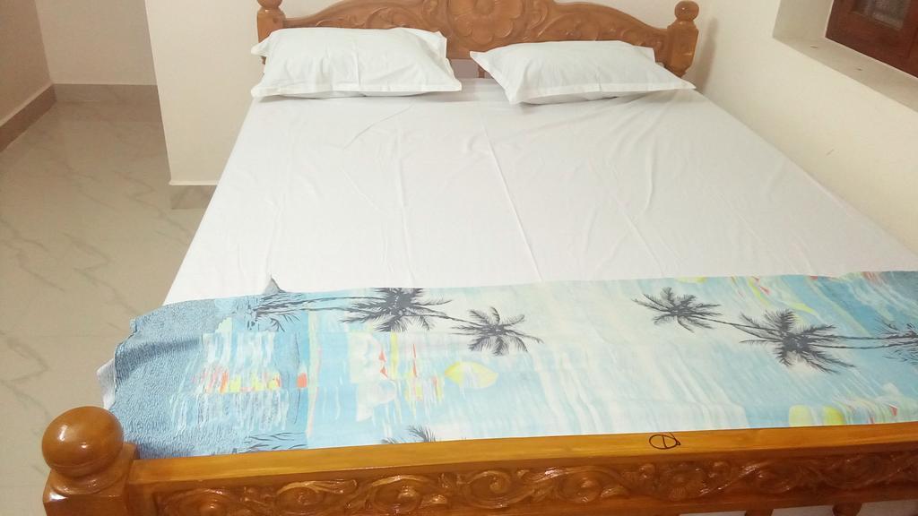 Sabri Guest House Tiruvannamalai Exterior photo